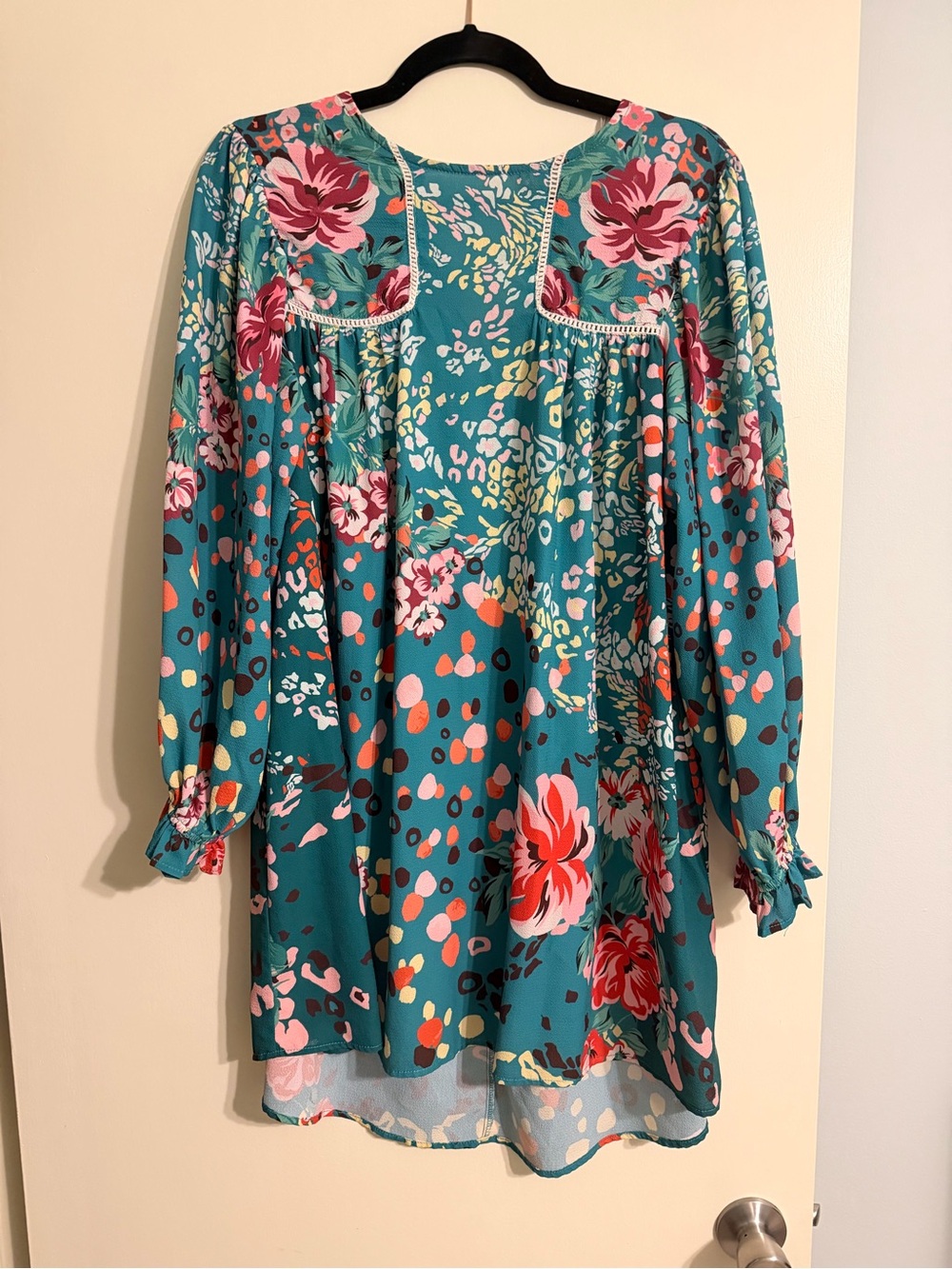 Umgee Teal Floral Long-Sleeve Tunic with Pink & Coral Accents